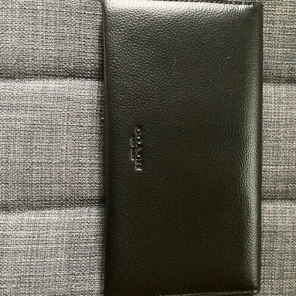 New black coach wallet